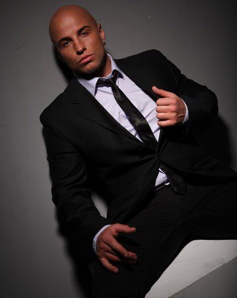 заказать мужской стриптиз