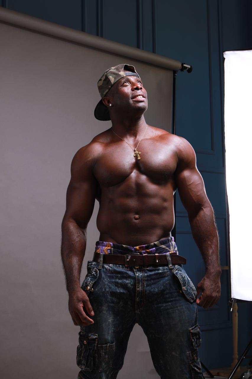 Заказать мужской стриптиз