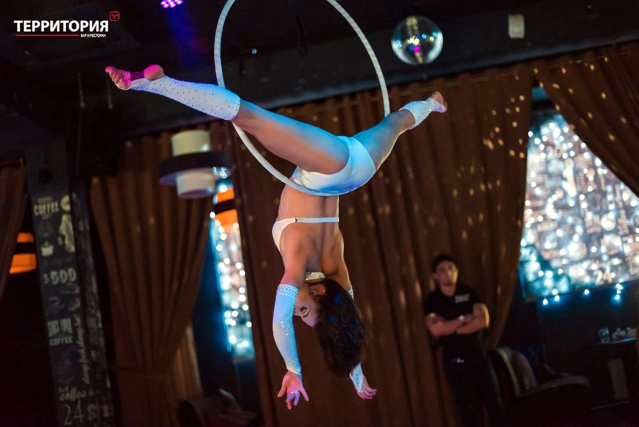 Воздушная гимнастка
